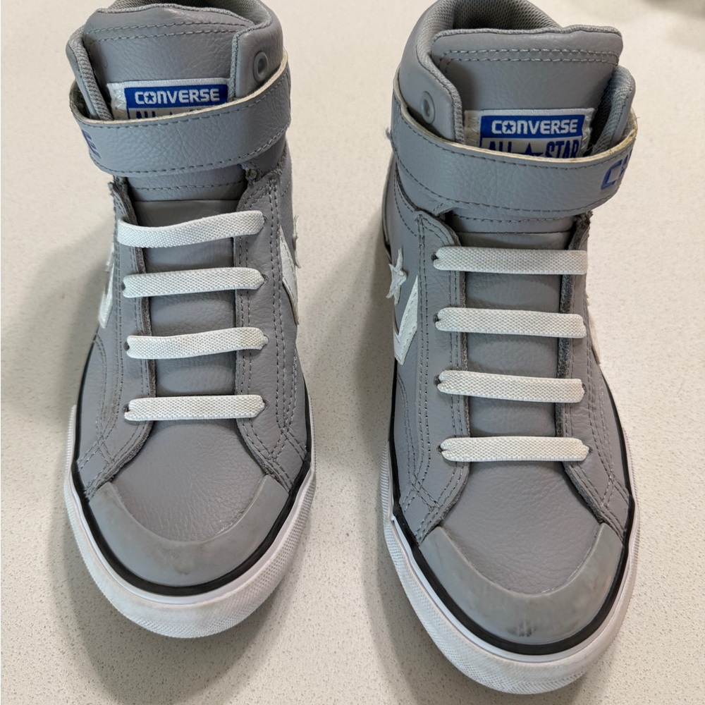 Boys size 3 leather Converse high top sneakers like new
